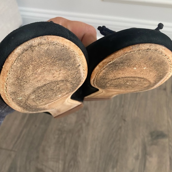 Tory Burch Chelsea Ballet Flats - Picture 7 of 8